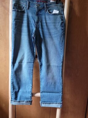 Womens Lucky Crop Jeans